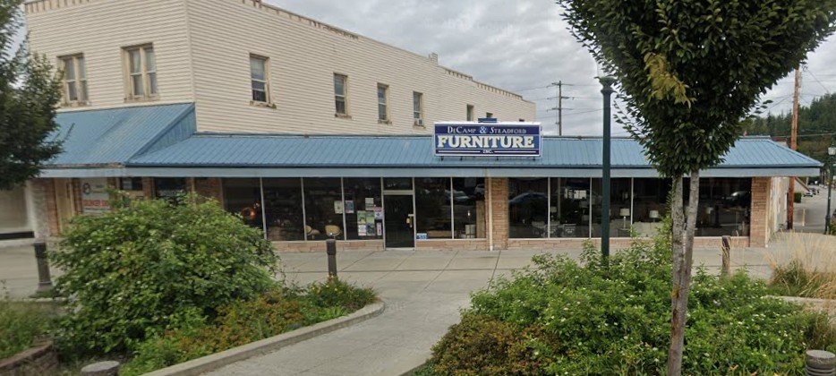 Decamp & Stradford Furniture showroom preview